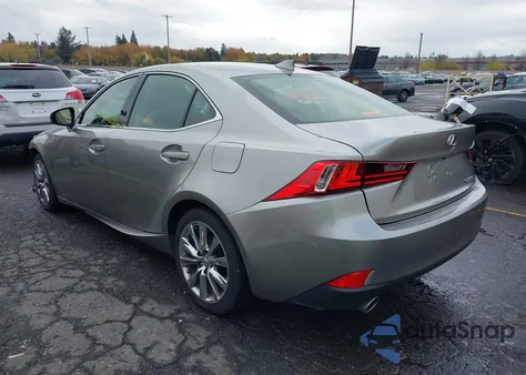 2016 Lexus Is 200T z USA, uszkodzony, nr VIN JTHBA1D23G5025137